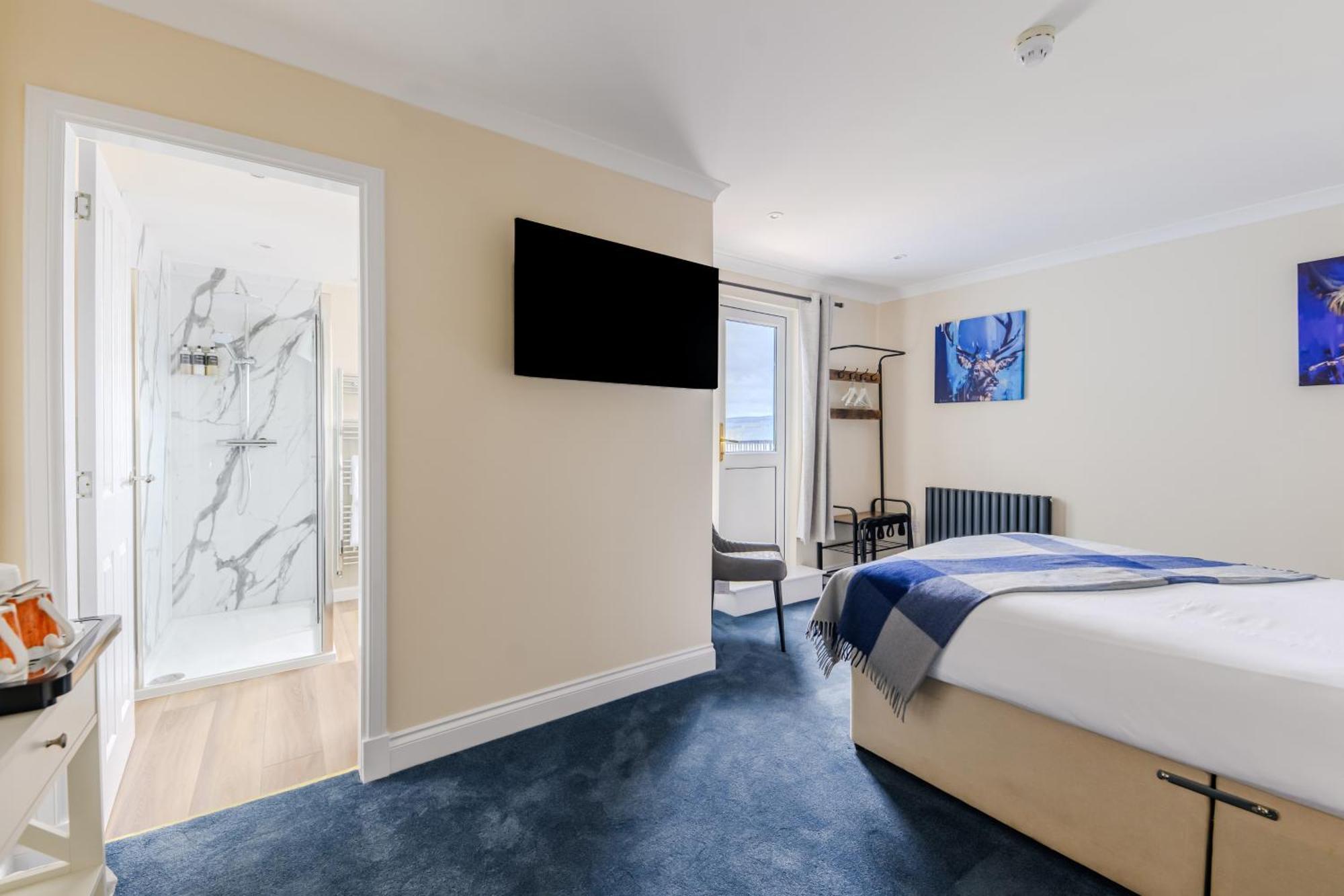 דרמנדרוכיט Loch Ness Clansman Hotel מראה חיצוני תמונה